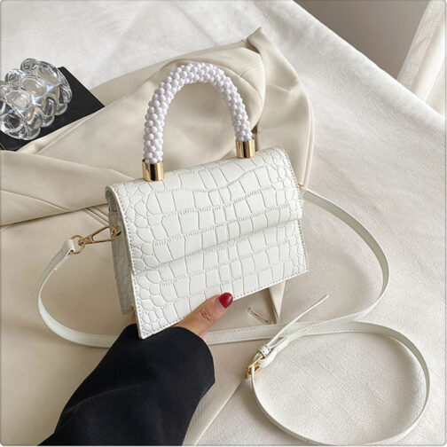 Hb8302fe1a3004ff1a118ff1dbfb314daU.jpg 960x960