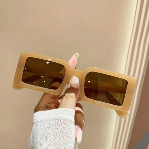 8656f1ec 75b4 47e8 A800 73dbd42e158b 800x800