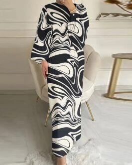 Graphic Print Crew Neck Kaftan Abayas